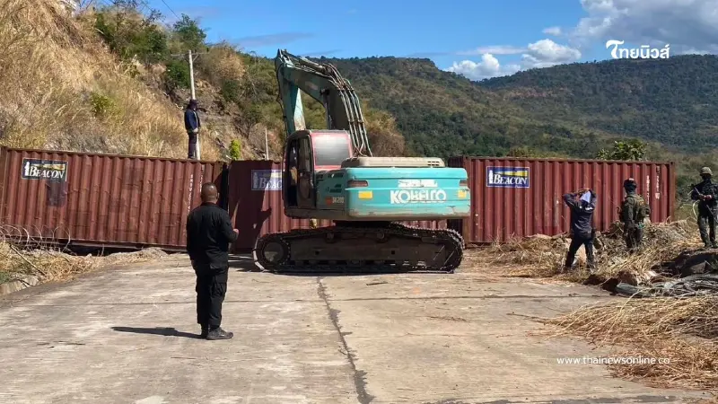 "หลวงตาเยื้อน ขันติพโล" หนุนภารกิจชายแดน มอบตู้คอนเทนเนอร์