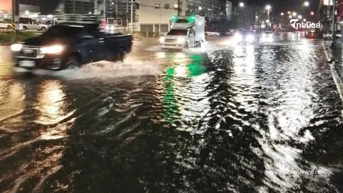 ฝนแรกถล่มยับ พายุฝนกระหน่ำจอมทอง บ้านเรือน-โรงพยาบาลอ่วม ฝนแรกถล่มยับ พายุฝนกระหน่ำจอมทอง บ้านเรือน-โรงพยาบาลอ่วม
