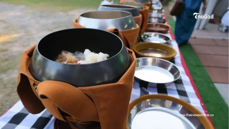 ของใส่บาตร แต่ละวันเกิดควรใส่ด้วยอะไร พร้อมตัวเลขมงคล