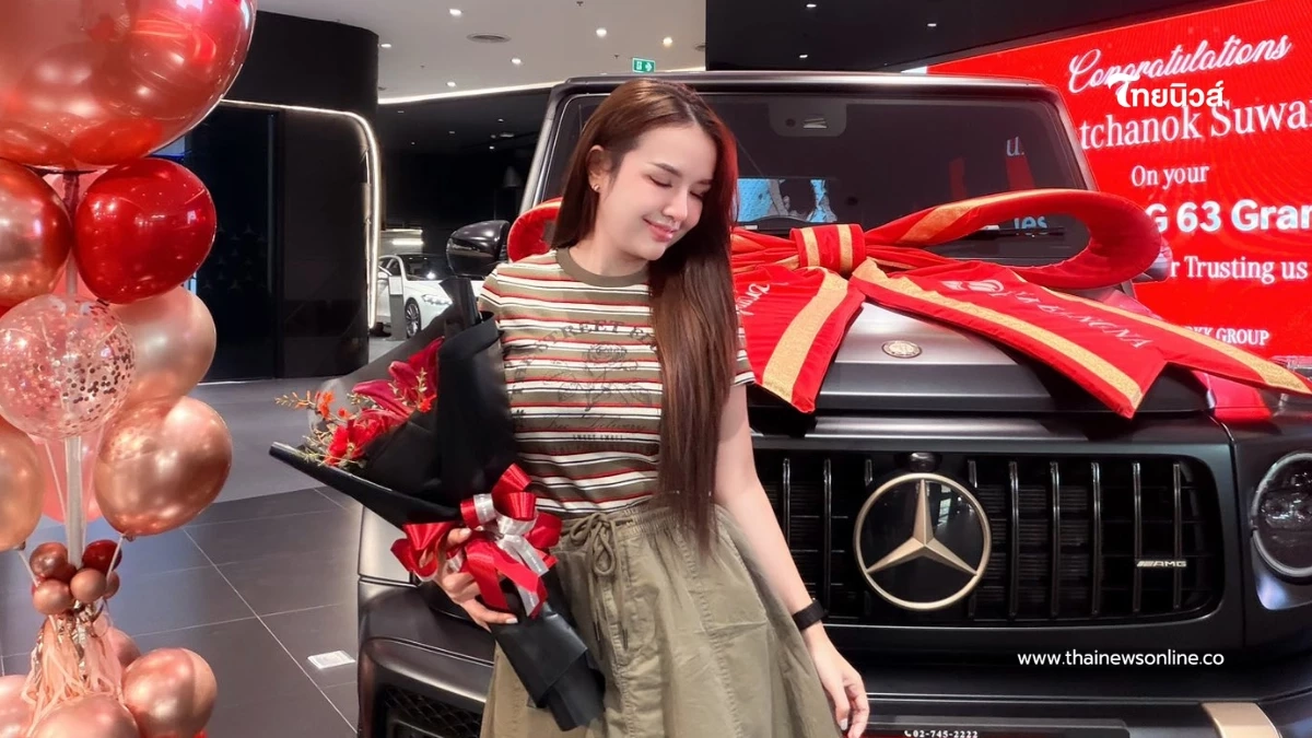 ส่องรถป้ายแดง "เจนนี่ รัชนก" อีกหนึ่งความสำเร็จ แห่โฟกัสเลขทะเบียน