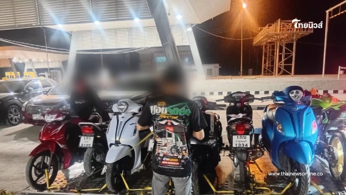 รถใครเช็กด่วน ทางหลวง M6 สกัดกระบะขน 8 จยย. ซุกตู้ทึบมุ่งหน้าอุบลฯ รถใครเช็กด่วน ทางหลวง M6 สกัดกระบะขน 8 จยย. ซุกตู้ทึบมุ่งหน้าอุบลฯ