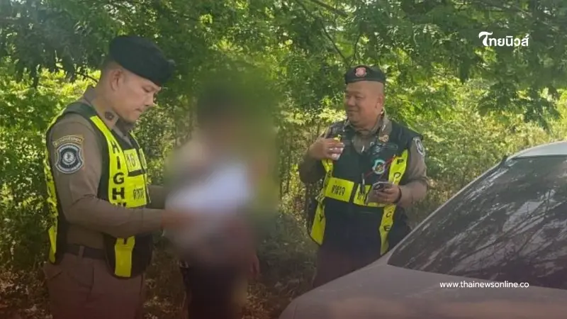 ตร.ทางหลวงชัยนาท จับเก๋งปลอมป้ายภาษี สุดท้ายไม่รอดทางหลวง ตร.ทางหลวงชัยนาท จับเก๋งปลอมป้ายภาษี สุดท้ายไม่รอดทางหลวง