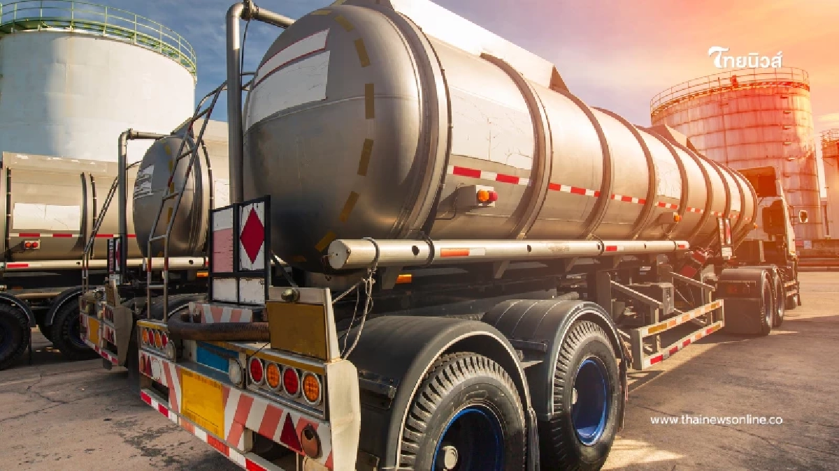 ผู้ว่าฯ ชัชชาติ สั่ง กทม. อำนวยความสะดวก "รถน้ำมัน" แก้ปัญหาส่งไม่ทัน