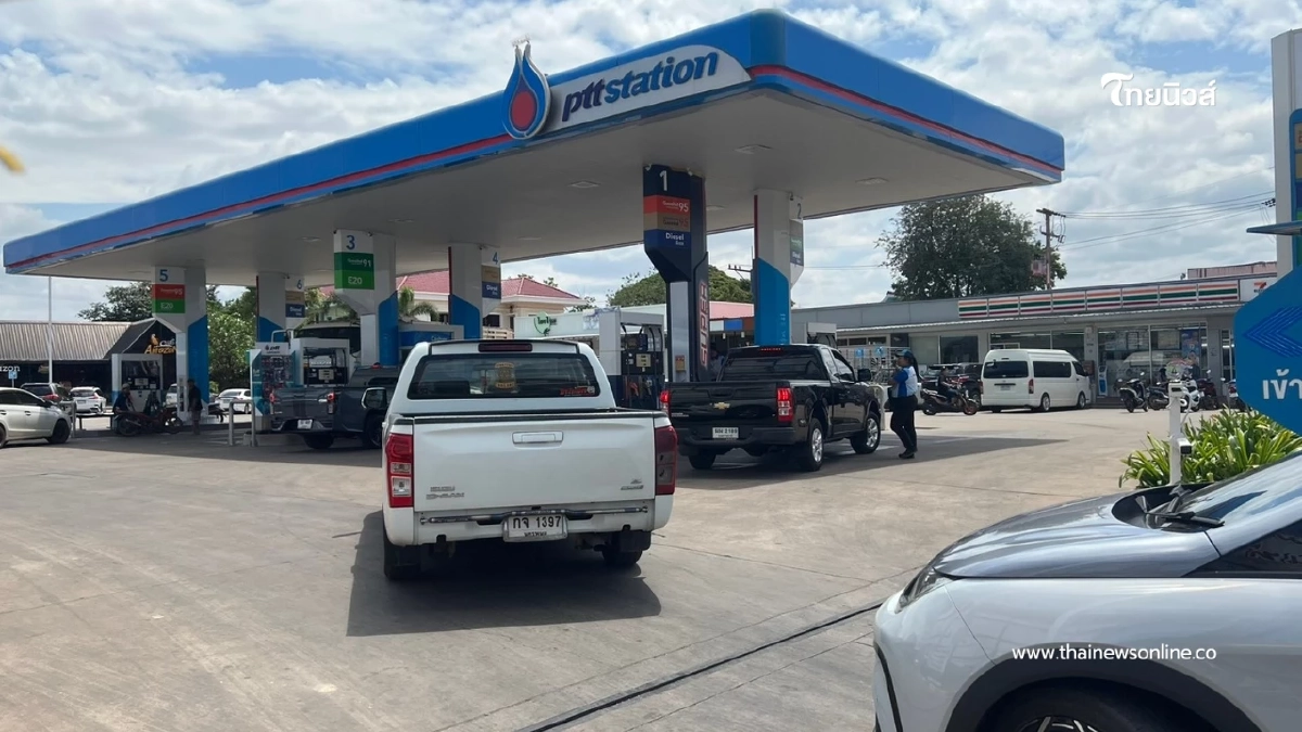 นครพนมวิกฤติ ปั๊มน้ำมันจำกัดเติมดีเซล 500 บาท กันของขาด
