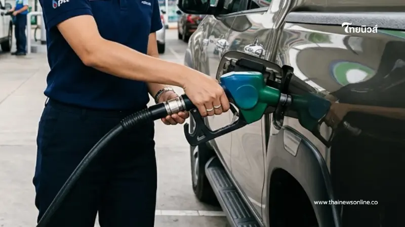 ราคาน้ำมันพรุ่งนี้ (4 เม.ย. 69) ราคาน้ำมันล่าสุด เช็ก 2 ปั๊มใหญ่