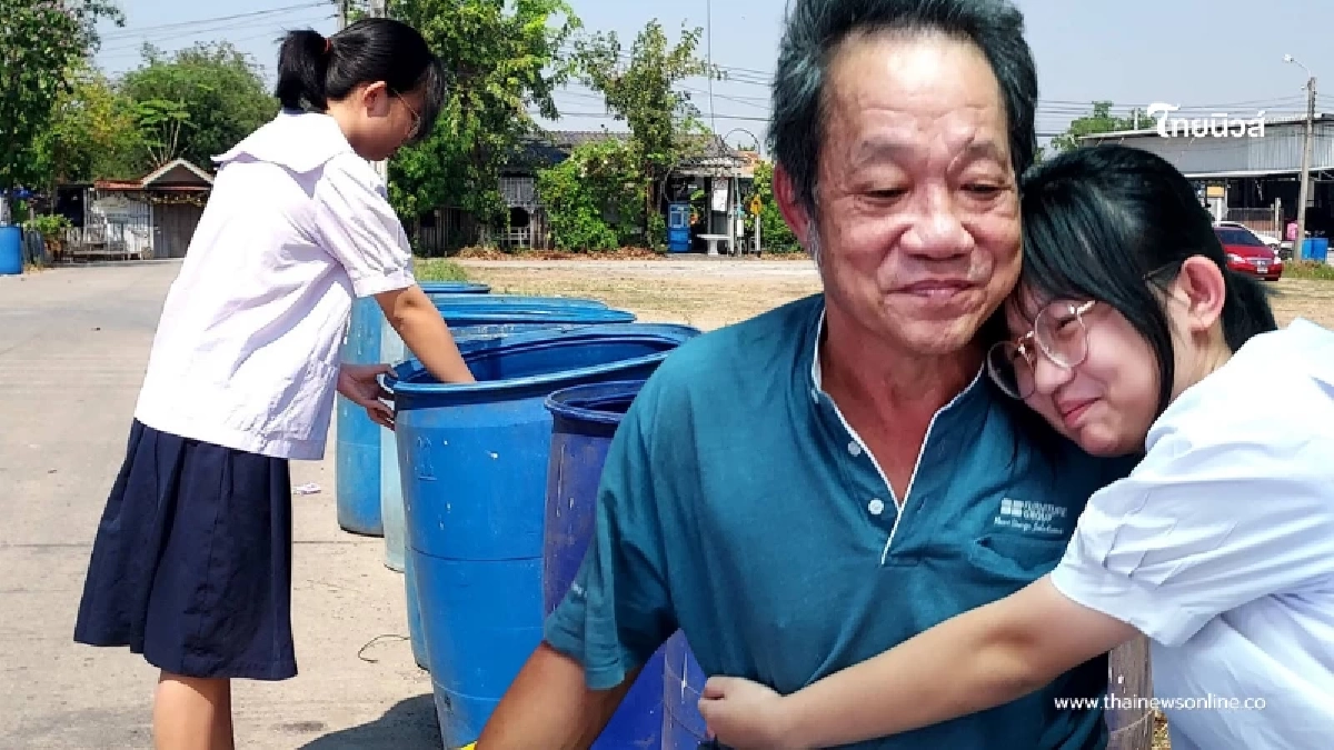 ยอดกตัญญู น้องเบญ วัย 15 เก็บขยะลี้ยงครอบครัว ดูแลพ่อป่วยติดเตียง