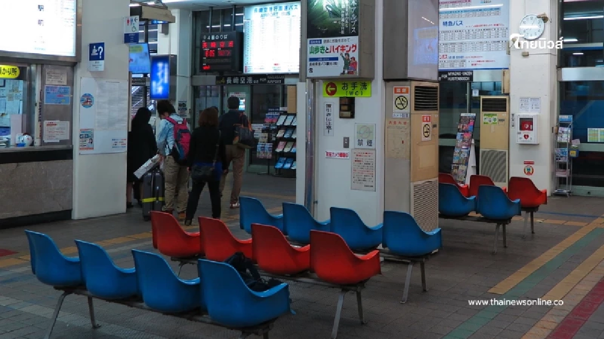 ข่าวดีคนกลับบ้าน บขส. ตรึงราคาตั๋วสงกรานต์ เสริมรถ 1.2 พันคัน