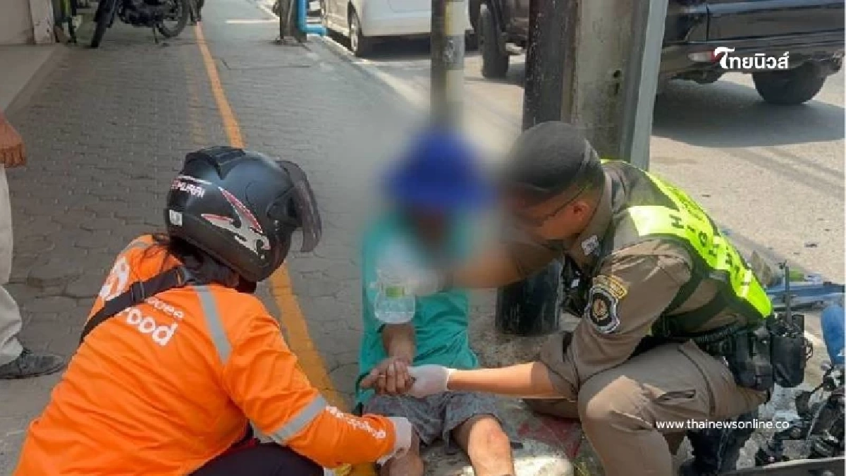 ตร.ทางหลวง M6 พบอุบัติเหตุซึ่งหน้าสีคิ้ว เร่งช่วยคนเจ็บทันที ตร.ทางหลวง M6 พบอุบัติเหตุซึ่งหน้าสีคิ้ว เร่งช่วยคนเจ็บทันที