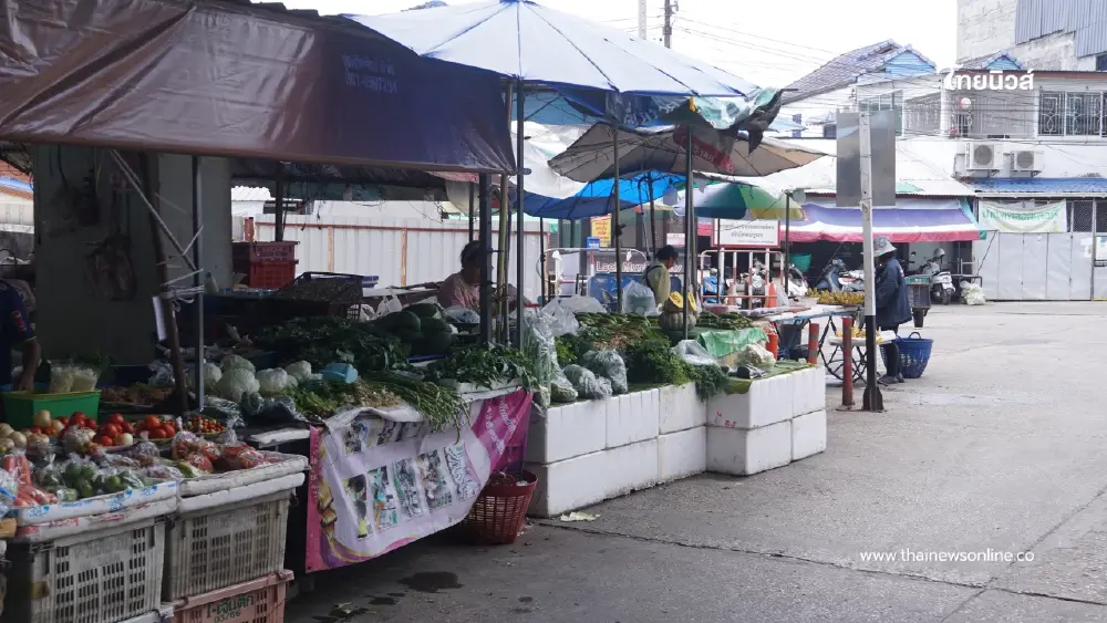 แม่ค้าเมืองเลยบ่นเศรษฐกิจเงียบ หวังคนละครึ่งพลัสกระตุ้นยอดขาย