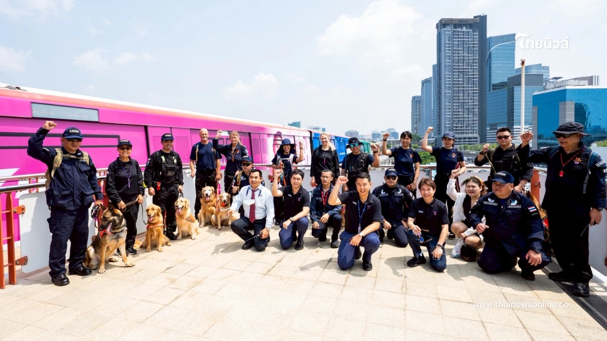 BTS เปิดสถานีต้อนรับทีม K9 USAR Thailand ซ้อมเคลื่อนย้ายกำลังพลผ่านระบบรถไฟฟ้า