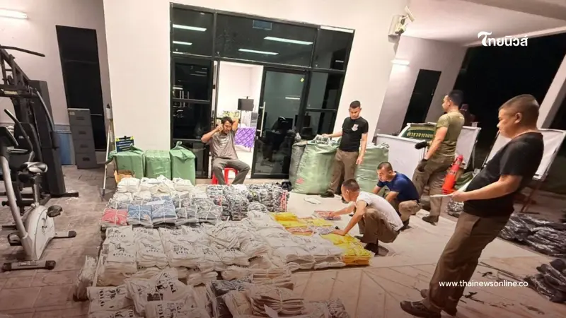 รวบกระบะขนแบรนด์เนมเก๊เต็มคัน มูลค่า 5 ล้าน สารภาพรับจ้างขนส่งโกดังดัง