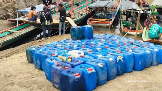 ยึดเบนซินเถื่อน 1,800 ลิตร ริมน้ำสาละวิน เตรียมส่งออกนอกประเทศ
