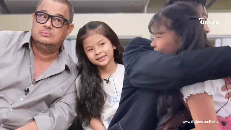 โมเมนต์อบอุ่น พิธีกรดัง ซัพพอร์ตการศึกษา "น้องเอวา"ลูกสาว"แดนนี่" โมเมนต์อบอุ่น พิธีกรดัง ซัพพอร์ตการศึกษา "น้องเอวา"ลูกสาว"แดนนี่"