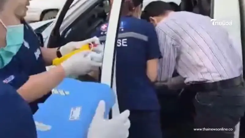สาวสุดกลั้น ไปไม่ถึงโรงพยาบาล คลอดลูกบนรถกระบะส่งอาหารสด สาวสุดกลั้น ไปไม่ถึงโรงพยาบาล คลอดลูกบนรถกระบะส่งอาหารสด