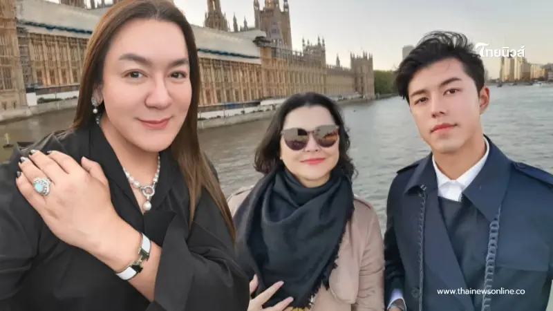 "โก้ ธีรศักดิ์" ให้กำลังใจ "แม่หมู" เล่าเบื้องหลังที่หลายคนไม่เคยรู้ "โก้ ธีรศักดิ์" ให้กำลังใจ "แม่หมู" เล่าเบื้องหลังที่หลายคนไม่เคยรู้