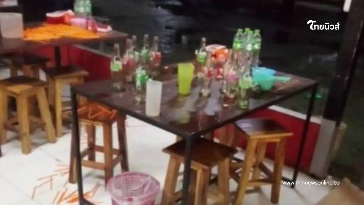 ร้านข้าวแกงภูเก็ตเปิดวงจรปิดวอนพ่อแม่อบรม 2 เด็กชายบุกรื้อร้าน ร้านข้าวแกงภูเก็ตเปิดวงจรปิดวอนพ่อแม่อบรม 2 เด็กชายบุกรื้อร้าน