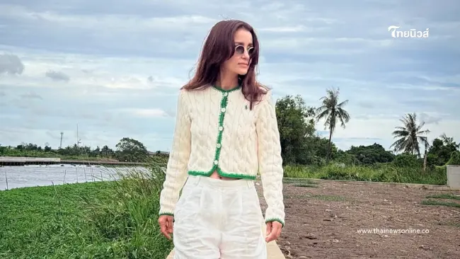 ยอมใจแฟชั่น! "แอน ทองประสม" ใส่ส้นสูงปรี๊ดลุยสวน รดน้ำต้นไม้ชิลๆ ยอมใจแฟชั่น! "แอน ทองประสม" ใส่ส้นสูงปรี๊ดลุยสวน รดน้ำต้นไม้ชิลๆ