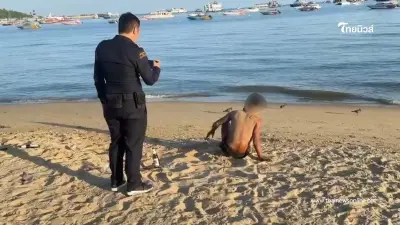 นทท. ร้องเรียนชายเร่ร่อนทำอนาจารริมหาดพัทยาใต้ ไม่แคร์สายตาใคร นทท. ร้องเรียนชายเร่ร่อนทำอนาจารริมหาดพัทยาใต้ ไม่แคร์สายตาใคร