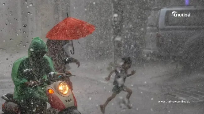 กรมอุตุฯ เปิดรายชื่อ 41 จังหวัด เจอมรสุมวันนี้ ฝนตกหนัก