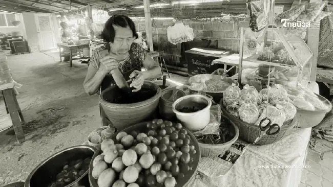 สุดอาลัย "ยายจันทร์" ร้านส้มตำบันลือโลก เจ้าดังเมืองอุบลราชธานี สุดอาลัย "ยายจันทร์" ร้านส้มตำบันลือโลก เจ้าดังเมืองอุบลราชธานี