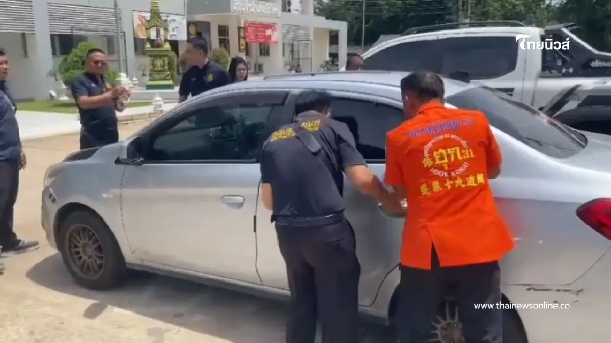 ระทึก! แม่ลงรถวิเดียว ประตูล็อคอัตโนมัติขังลูกขวบเศษ