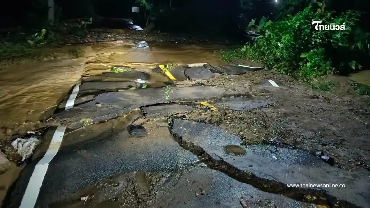 ฝนตกหนักแม่ฮ่องสอน ทำน้ำป่าทะลัก เตือนพื้นที่เสี่ยงรับมือ ฝนตกหนักแม่ฮ่องสอน ทำน้ำป่าทะลัก เตือนพื้นที่เสี่ยงรับมือ