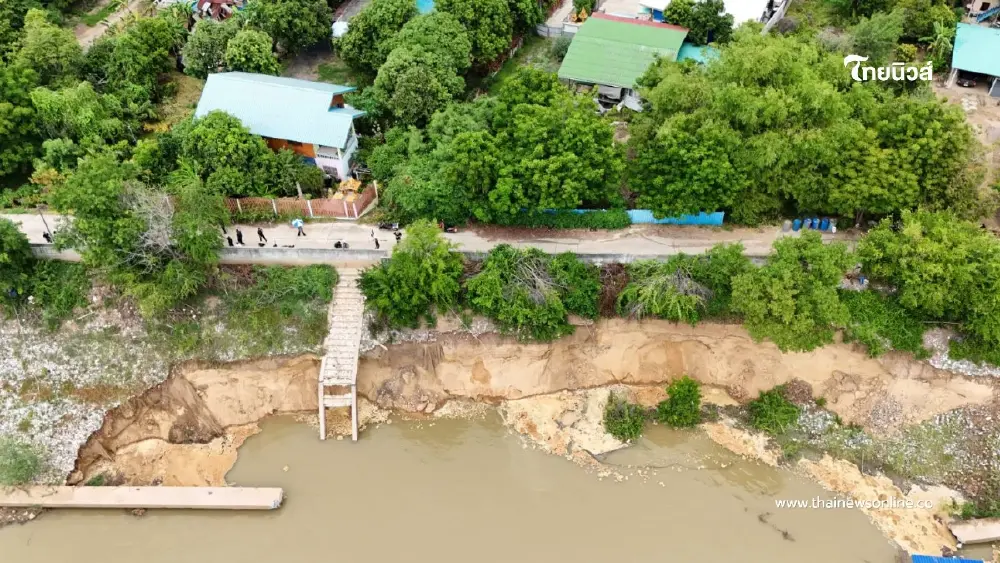 กรมโยธาฯ ส่งทีมลงพื้นที่อ่างทอง แก้ไขเหตุเขื่อนป้องกันตลิ่งวัดไชยสงครามทรุด กรมโยธาฯ ส่งทีมลงพื้นที่อ่างทอง แก้ไขเหตุเขื่อนป้องกันตลิ่งวัดไชยสงครามทรุด