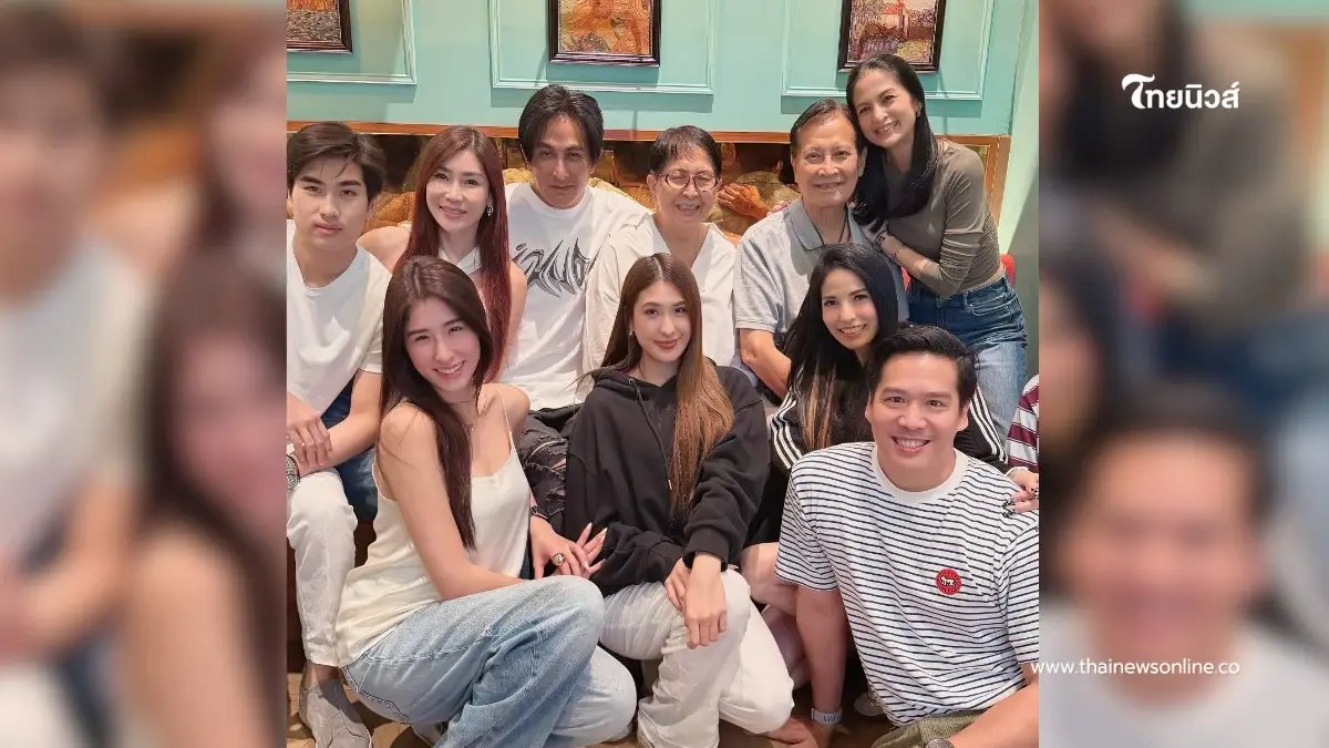 80 ปีที่แสนอบอุ่น แท็กทีมลูกหลานตระกูลทองเจือ ร่วมงานคุณย่า 80 ปีที่แสนอบอุ่น แท็กทีมลูกหลานตระกูลทองเจือ ร่วมงานคุณย่า