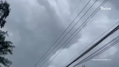 ฝนกระหน่ำตลาดคลองถมสุรินทร์ พ่อค้าแม่ค้าเก็บของโกลาหล ฝนกระหน่ำตลาดคลองถมสุรินทร์ พ่อค้าแม่ค้าเก็บของโกลาหล
