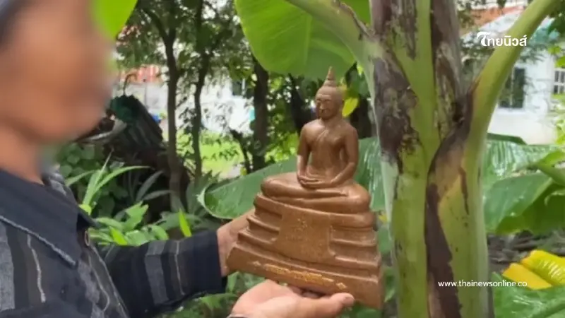 ขนลุกทั้งหมู่บ้าน! ลายพระพุทธรูปโผล่ต้นกล้วย เลขธูปโผล่ตรงเป๊ะ