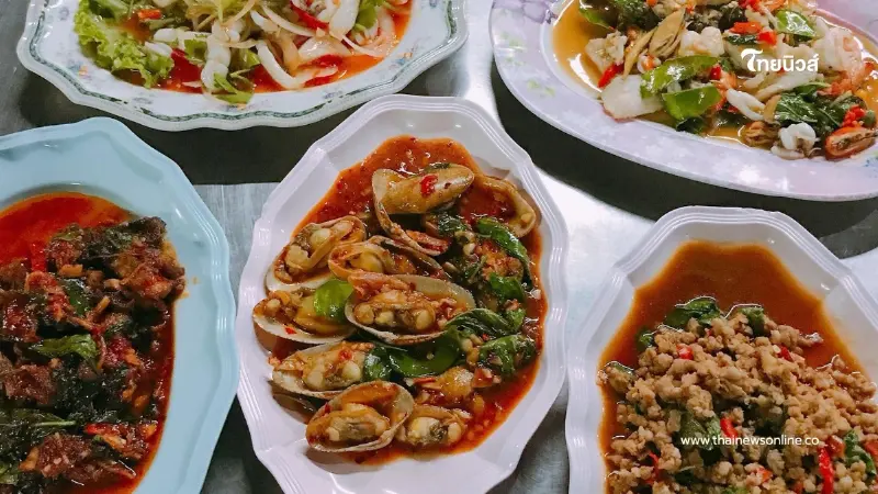 ใจหายทั้งย่าน ร้านข้าวต้มรอบดึกเจ้าดัง  ประกาศปิดตำาน 30 ปี