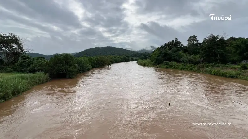 สถานการณ์น้ำท่วมแม่ฮ่องสอน แม่น้ำปายเพิ่มสูงต่อเนื่อง