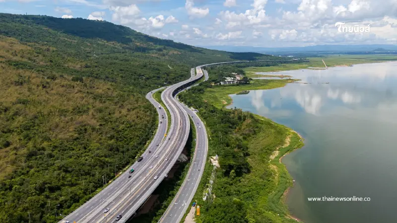 เช็กเลย! มอเตอร์เวย์ M6 บางปะอิน-ปากช่อง เปิดให้วิ่งฟรี เช็กเลย! มอเตอร์เวย์ M6 บางปะอิน-ปากช่อง เปิดให้วิ่งฟรี