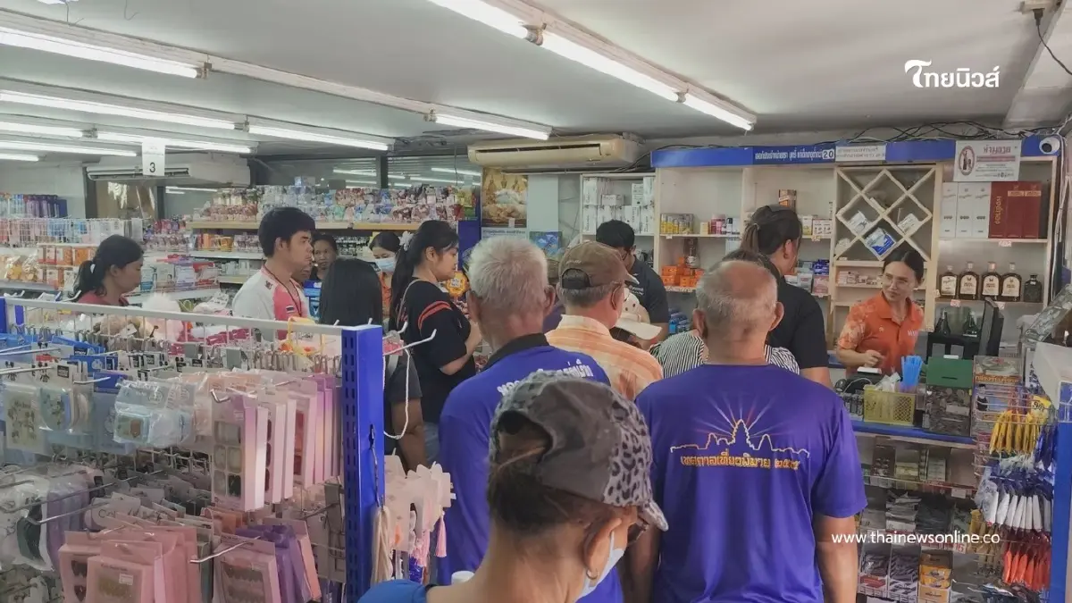 โคราชคึกคัก แห่ใช้สิทธิไทยช่วยไทยพลัส วอนรัฐเพิ่มวงเงิน โคราชคึกคัก แห่ใช้สิทธิไทยช่วยไทยพลัส วอนรัฐเพิ่มวงเงิน